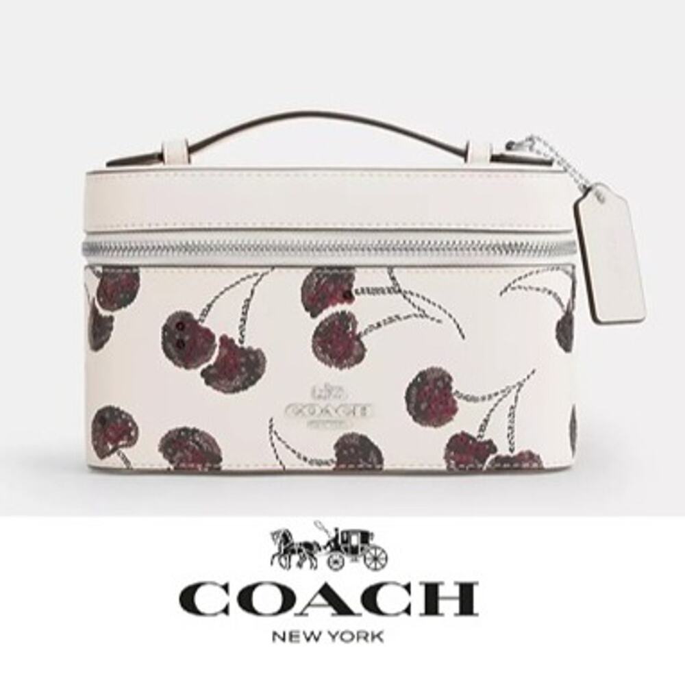 ❤️ Coach Cosmetic Case With Cherry Print